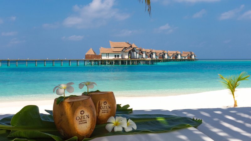 ELE|NA at OZEN RESERVE BOLIFUSHI