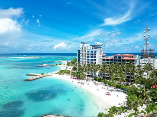 Maafushi Travel Guide 2026: Hotels, Beaches, Things to Do & Budget Tips